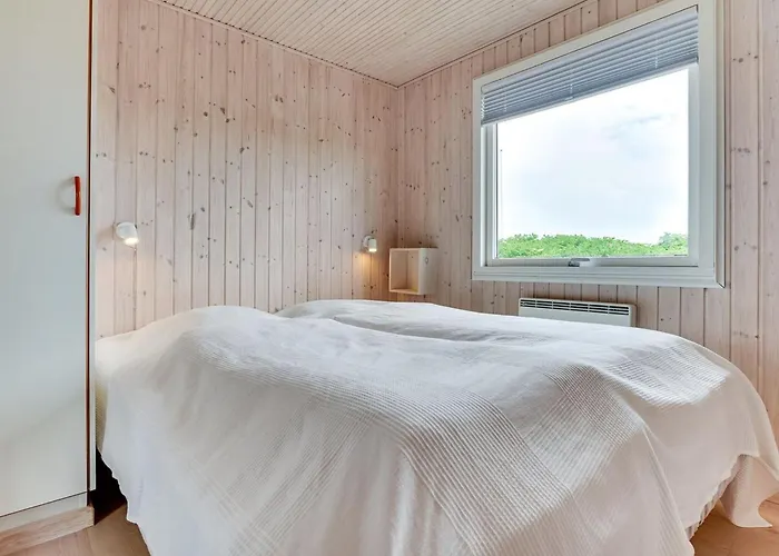 Holiday home Kris - 200m From The Sea By Interhome