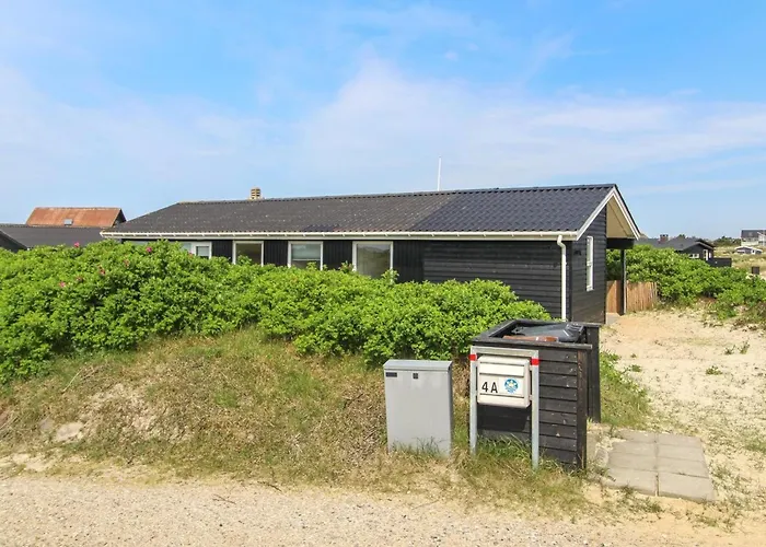 Kris - 200m From The Sea By Interhome Holiday home